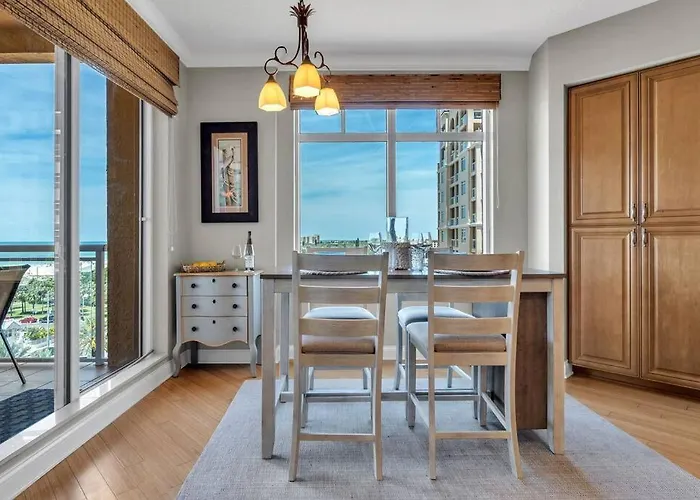 Coastal Elegance: Your Clearwater Escape Apartment