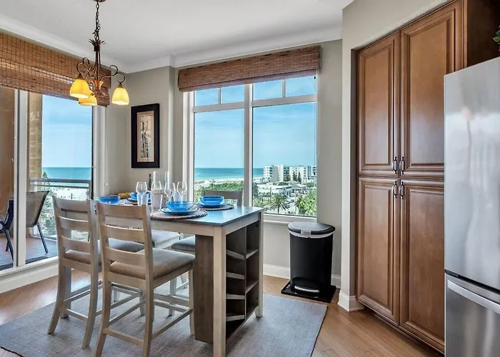 Coastal Elegance: Your Clearwater Escape *
