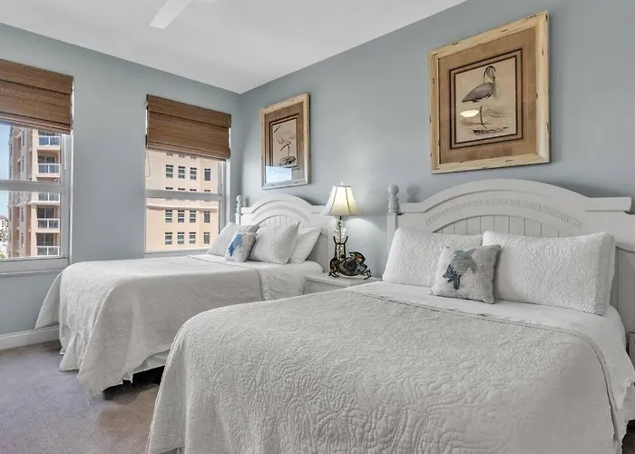 Coastal Elegance: Your Clearwater Escape Apartment *